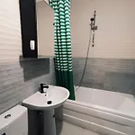 Elegant Militari Private Parking Self Check In Netflix New Building *
