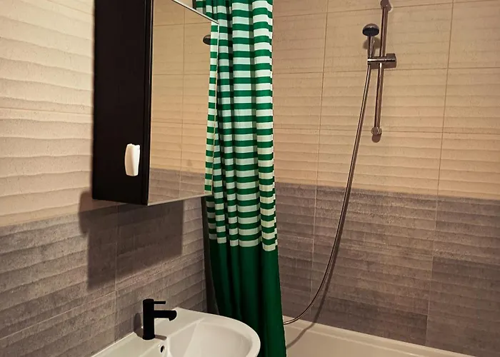 Elegant Militari Private Parking Self Check In Netflix New Building